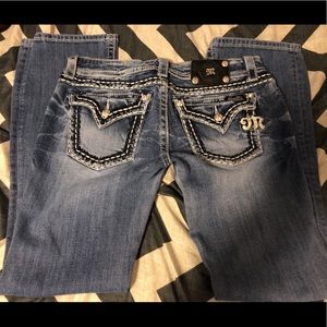 Miss Me Boot cut jeans!